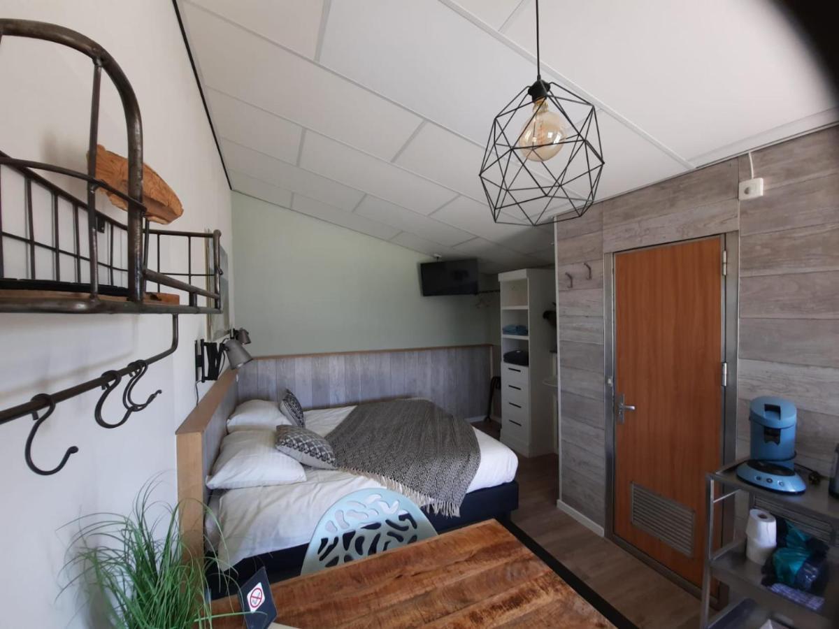 Beach Lodges Oostvoorne Eksteriør billede